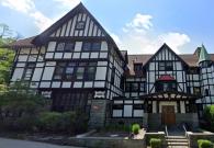 Đại học Ivy League chao đảo vì đơn kiện hi.ếp d.âm tập thể