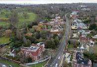 Hàng loạt biệt thự bỏ hoang giữa 'phố tỷ phú' giàu có ở London