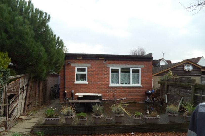 18ealing
