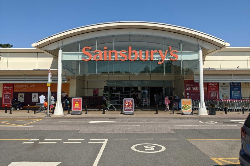 3saintburys