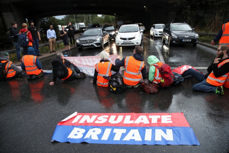 bieu tinh insulate britain 1