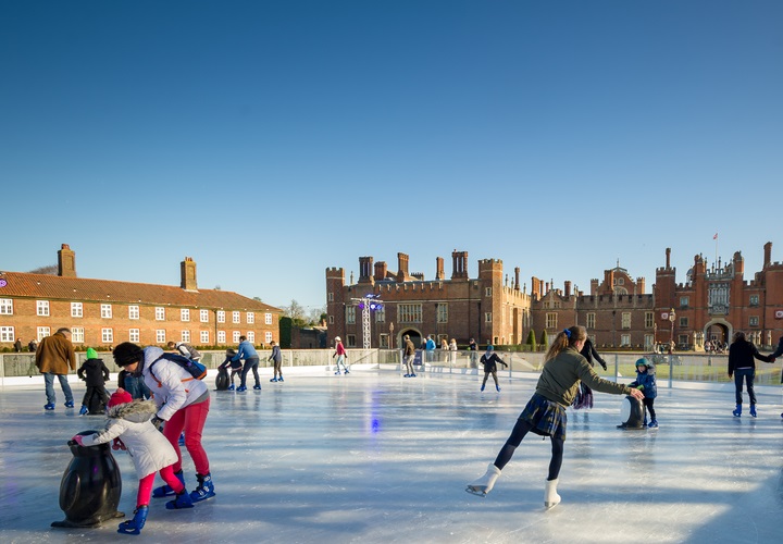 san truot bang ice rink london 1