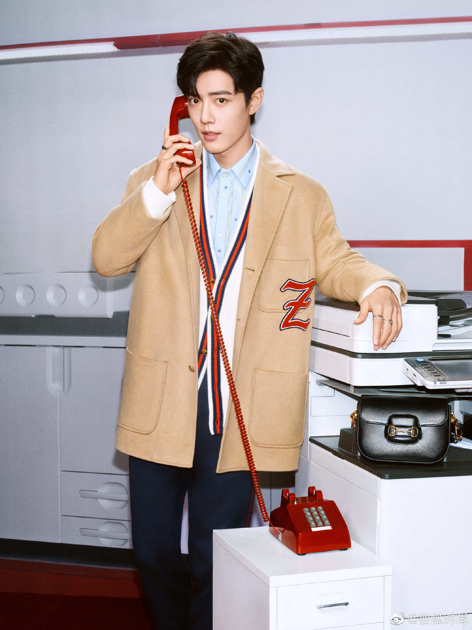 tieu chien dai dien thuong hieu gucci 1