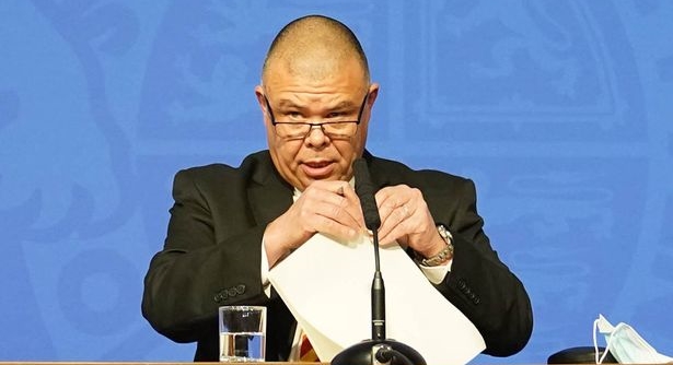 Professor Jonathan Van Tam