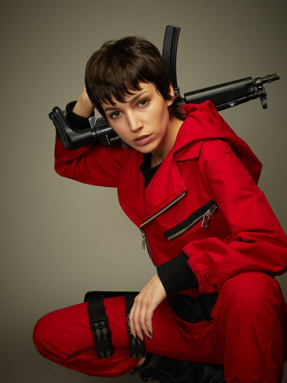 money heist mua 5 phan 2