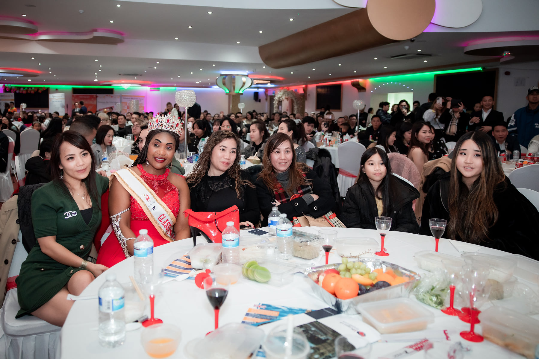 uk next top nail vinh danh nghe nail 1