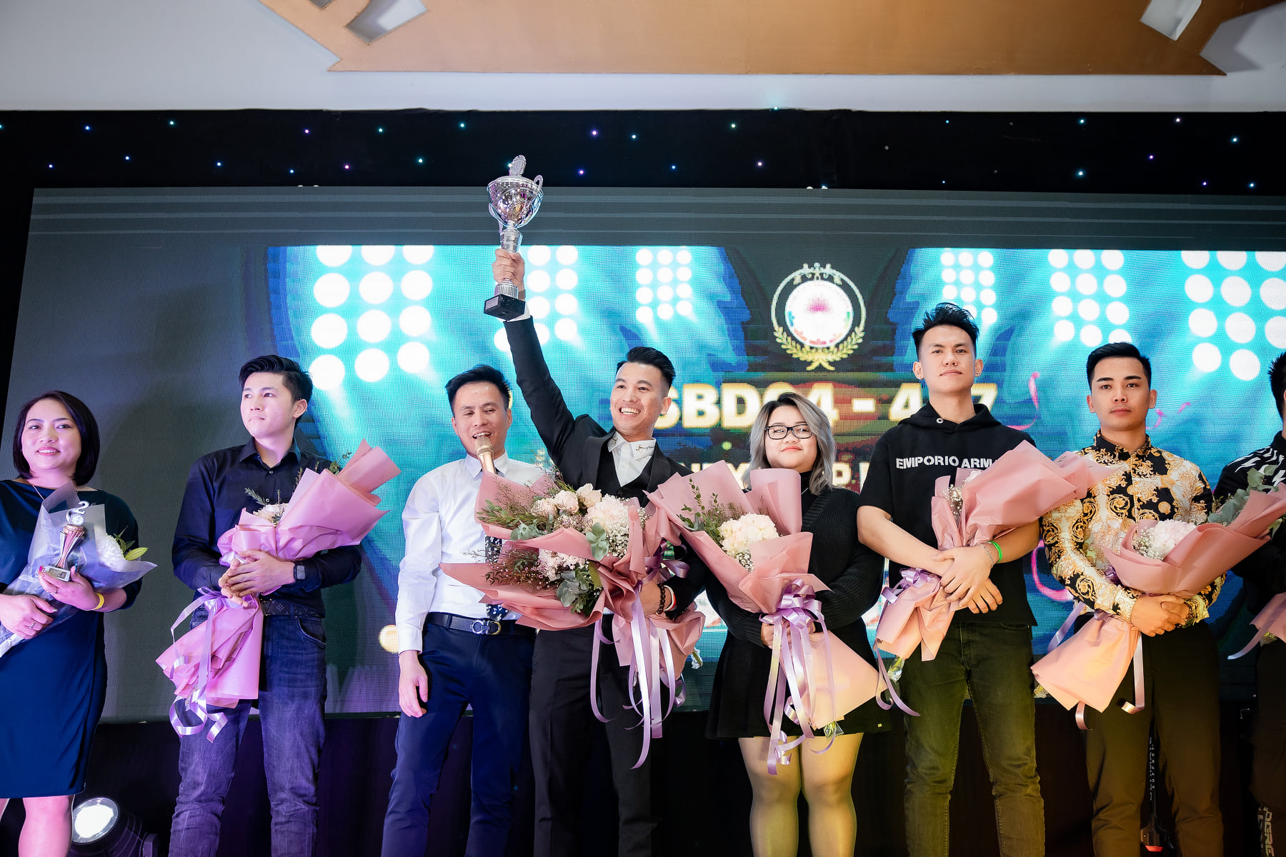 uk next top nail vinh danh nghe nail 1
