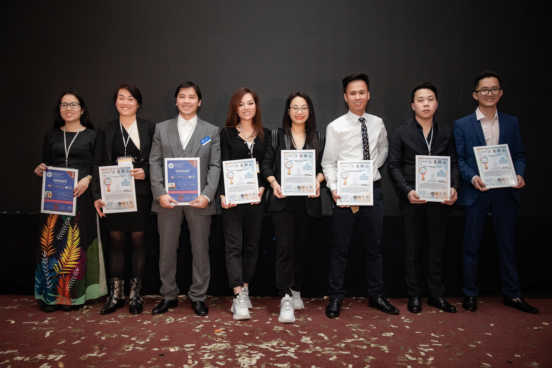 uk next top nail vinh danh nghe nail 1