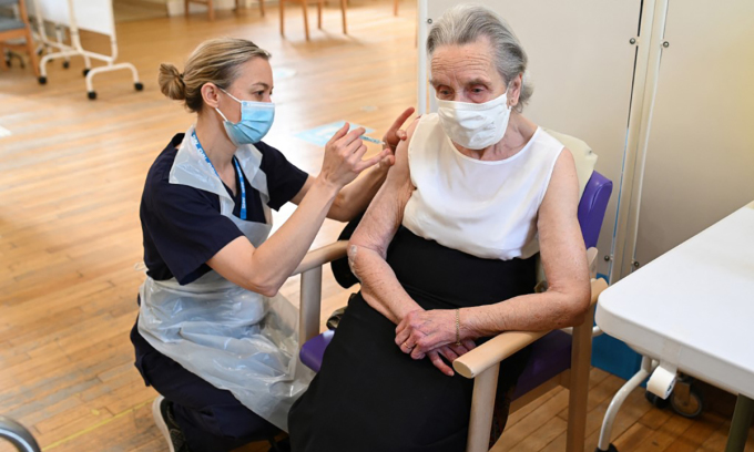 5563187178137203a vaccine Covi 2112 8412 1639766406