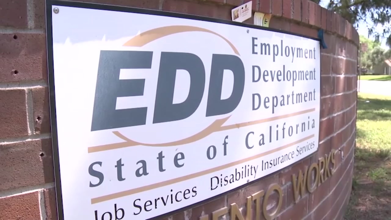 6851138 10020 kgo edd sign img Image 00 00 0210
