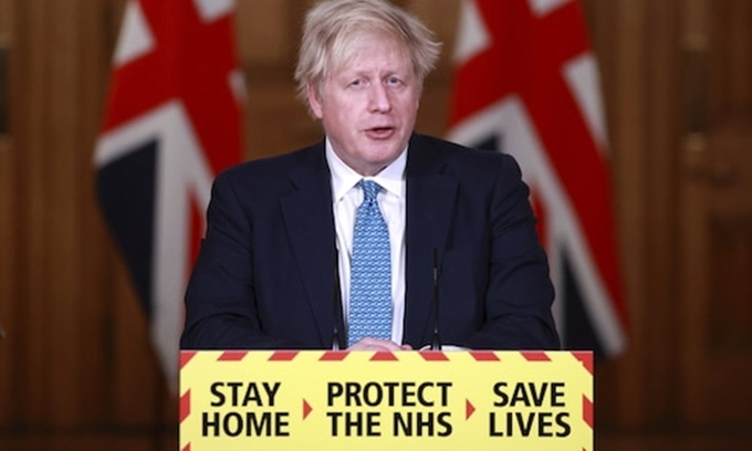 boris johnson ca ngoi
