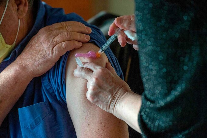soc phan ve vaccine