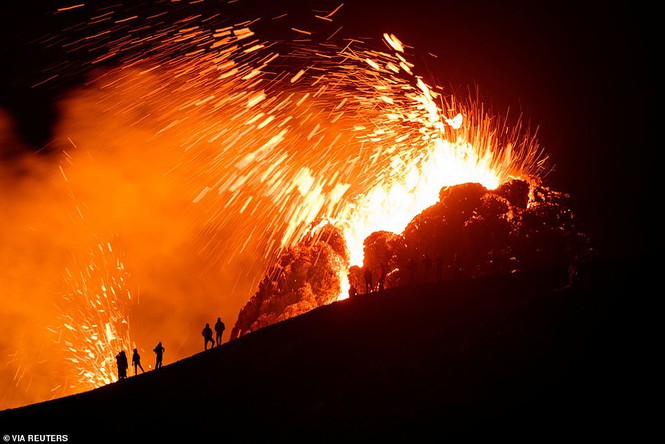 nui lua iceland 1