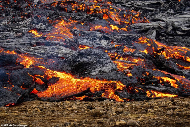 nui lua iceland 1