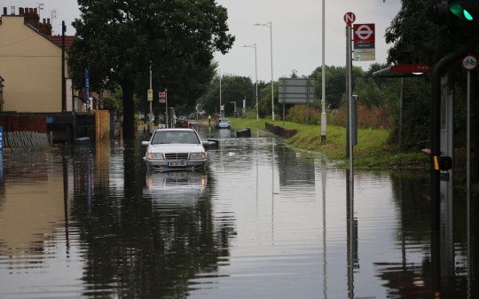 26londonflooding1