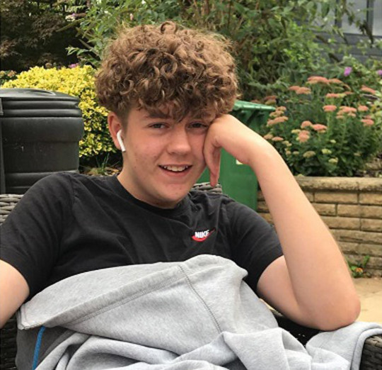 28olly