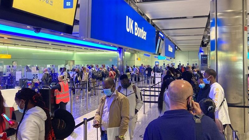 san bay heathrow nhon nhip