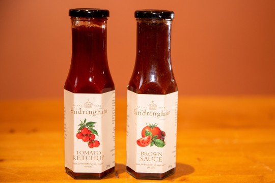 sandringham tomato ketchup queen nu hoang tuong ca 1