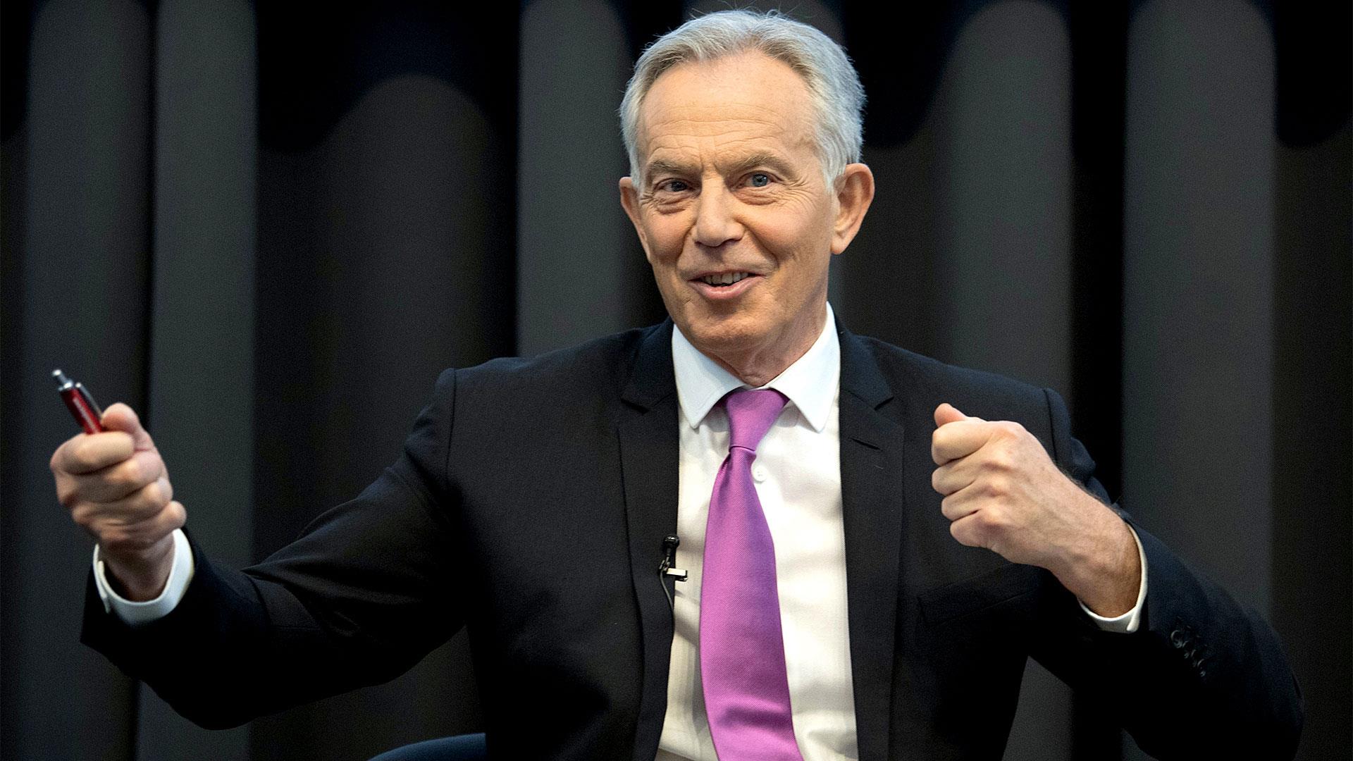 tony blair phong tuoc hiep si 1