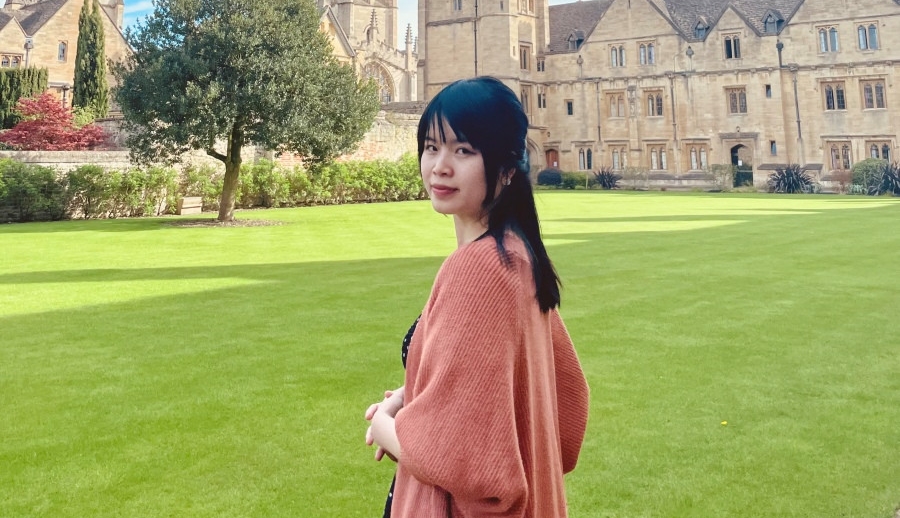 du hoc sinh viet tim viec o anh 1