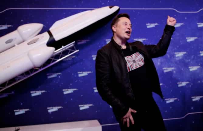 elon musk quan ly 10 cong ty 1