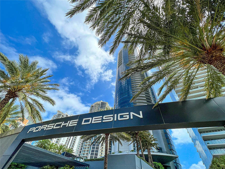 messi porsche design 1