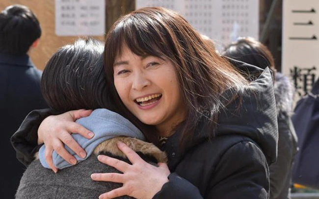 nuoi con dau dai hoc tokyo 1