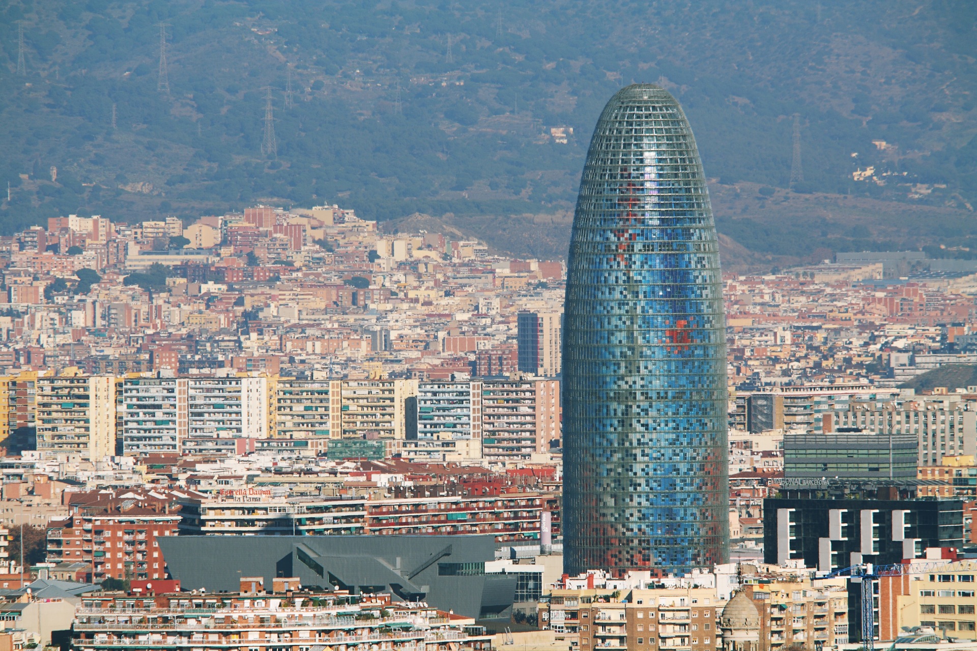 slick Torre Agbar