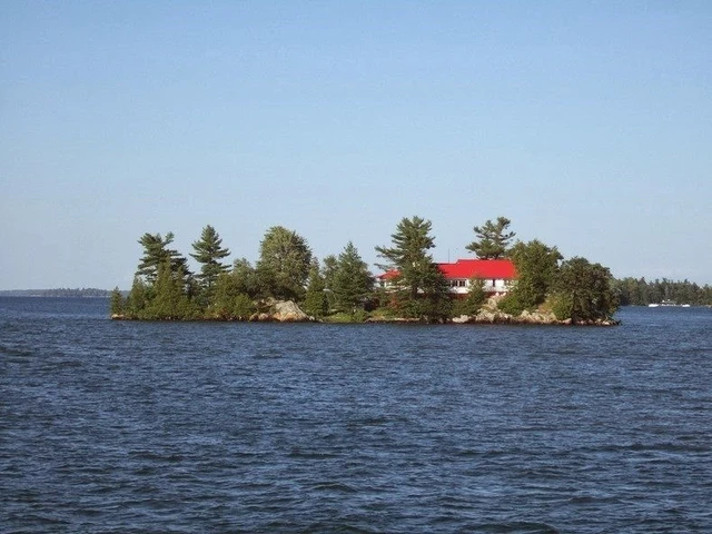 Thousand Islands 1