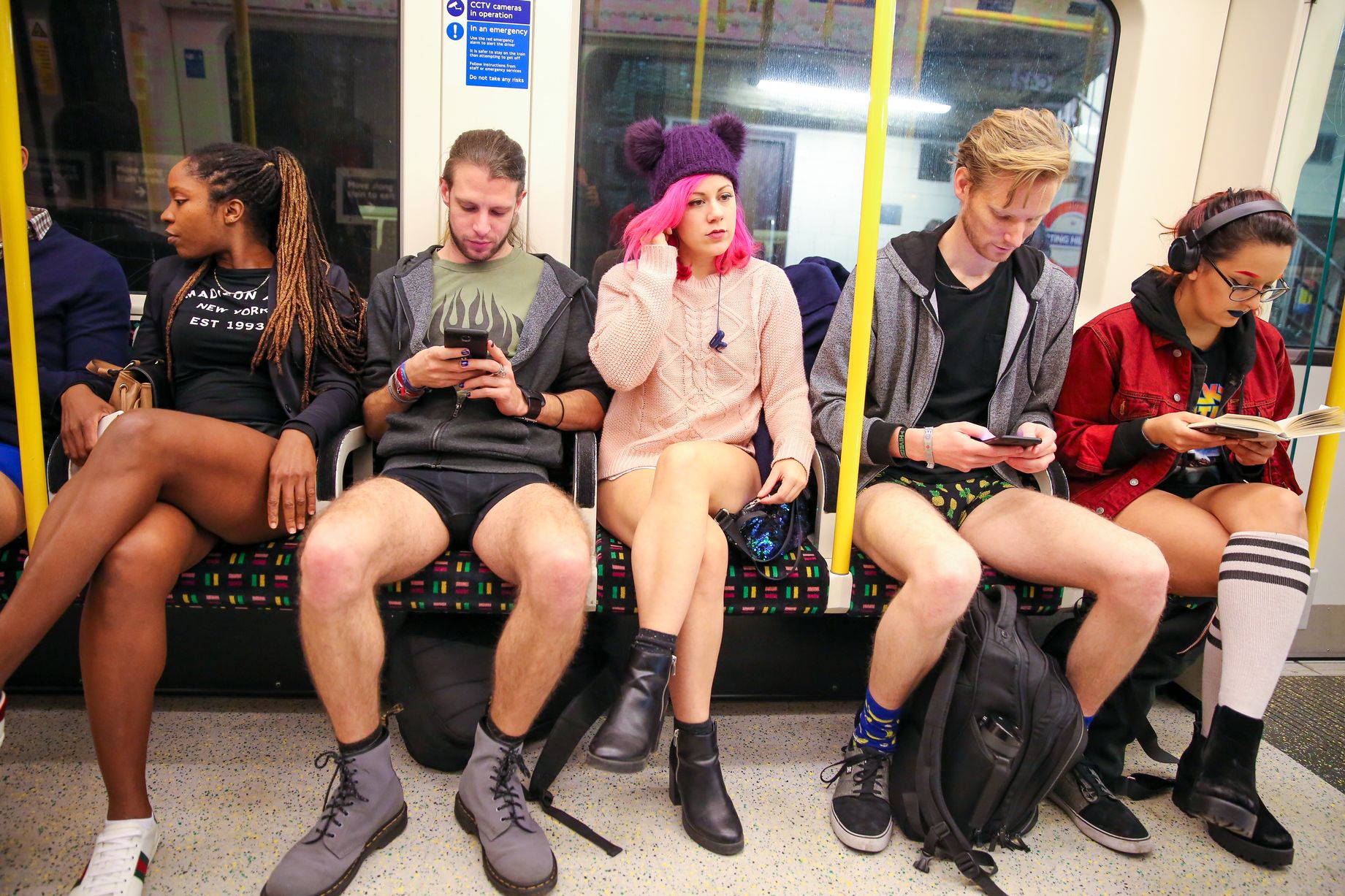ngay khong mac quan london 1