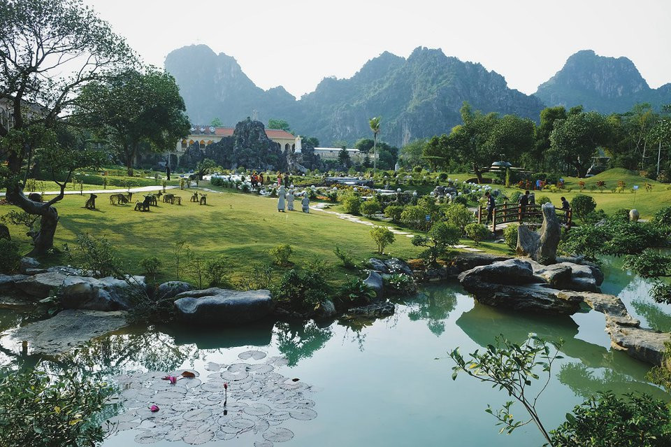thanh mau chau son ninh binh 1