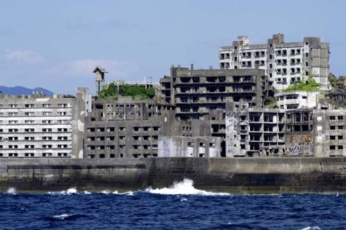 thi tran ma Hashima 1