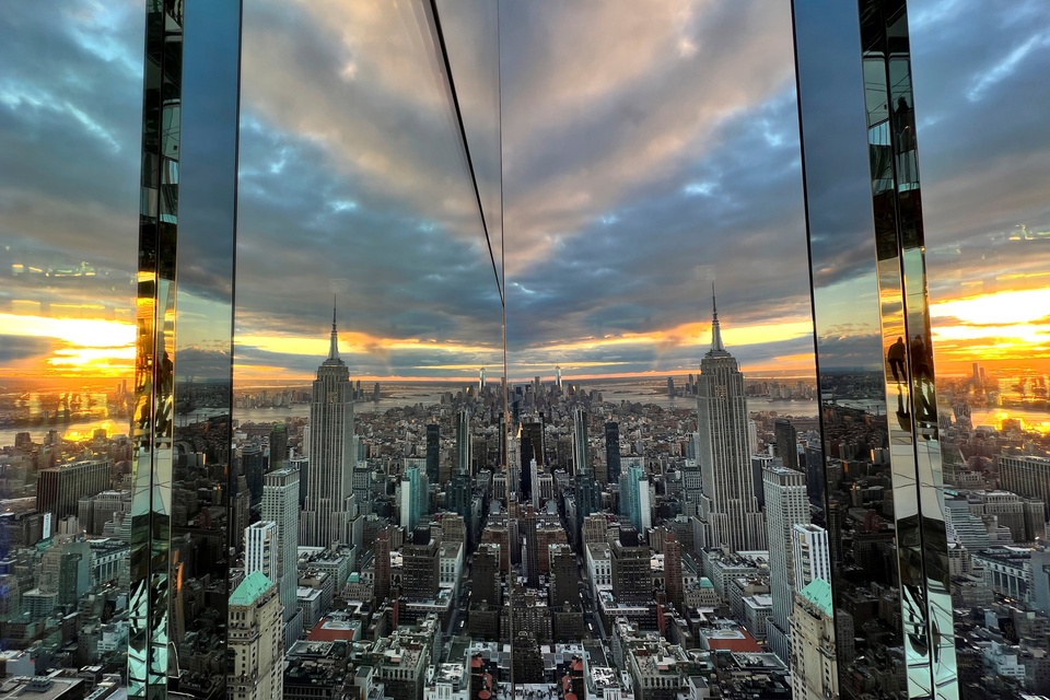 toa nha van phong e am o new york 1