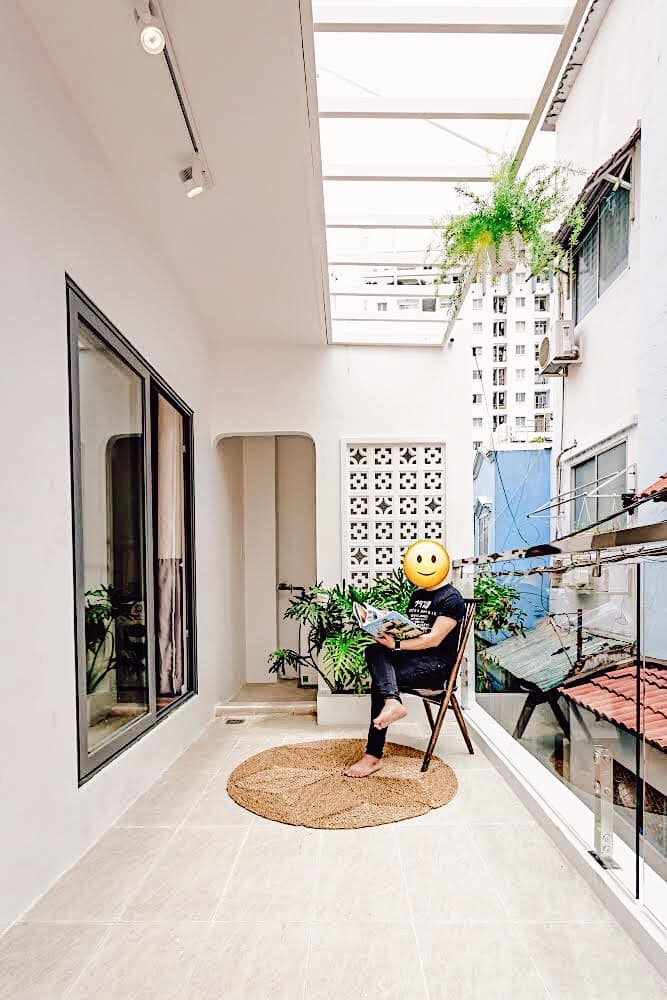 vo chong lon tuoi cai tao nha 25