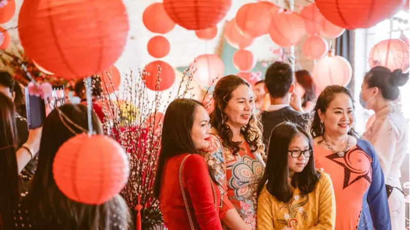 ngươi viet don tet nham dan anh quoc 1