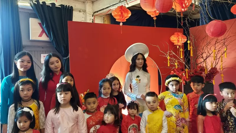 ngươi viet don tet nham dan anh quoc 1
