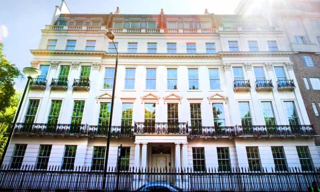 ty phu trung quoc o london