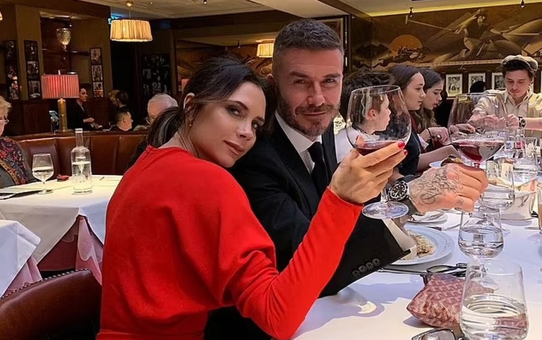 victoria beckham chi an 2 mon 1
