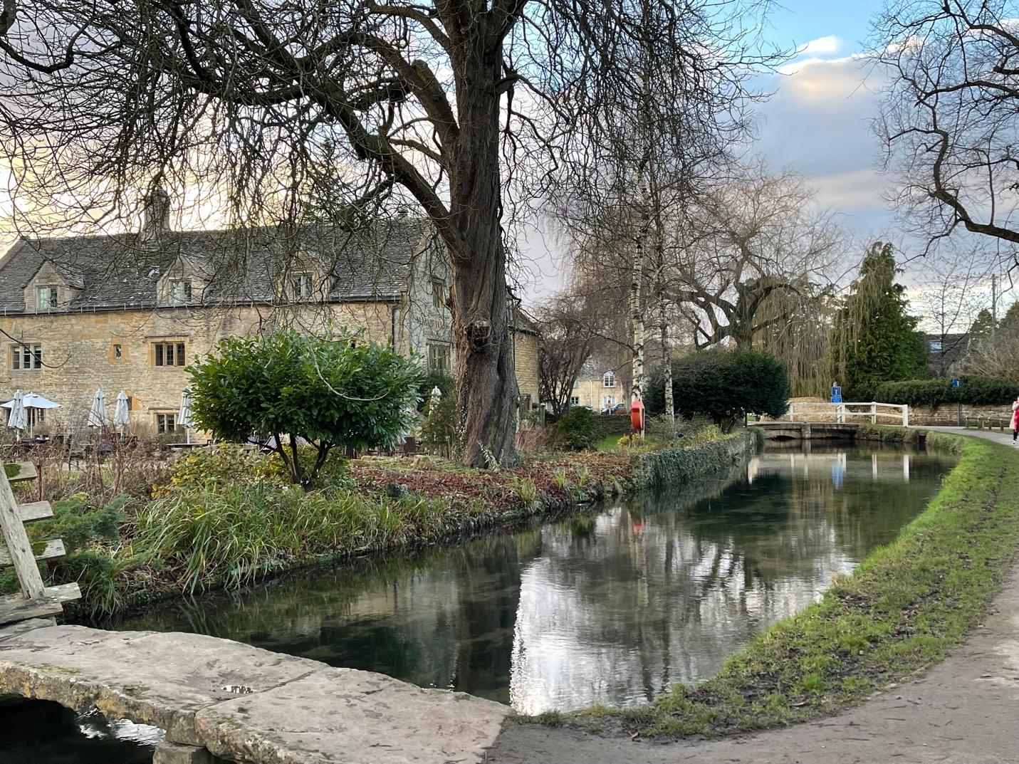 kham pha cotswolds 1