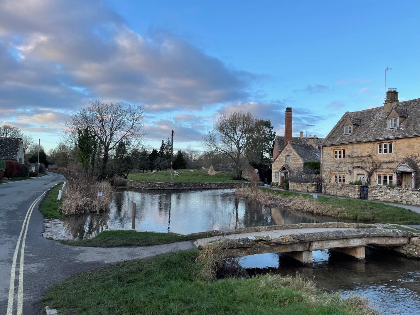 kham pha cotswolds 1