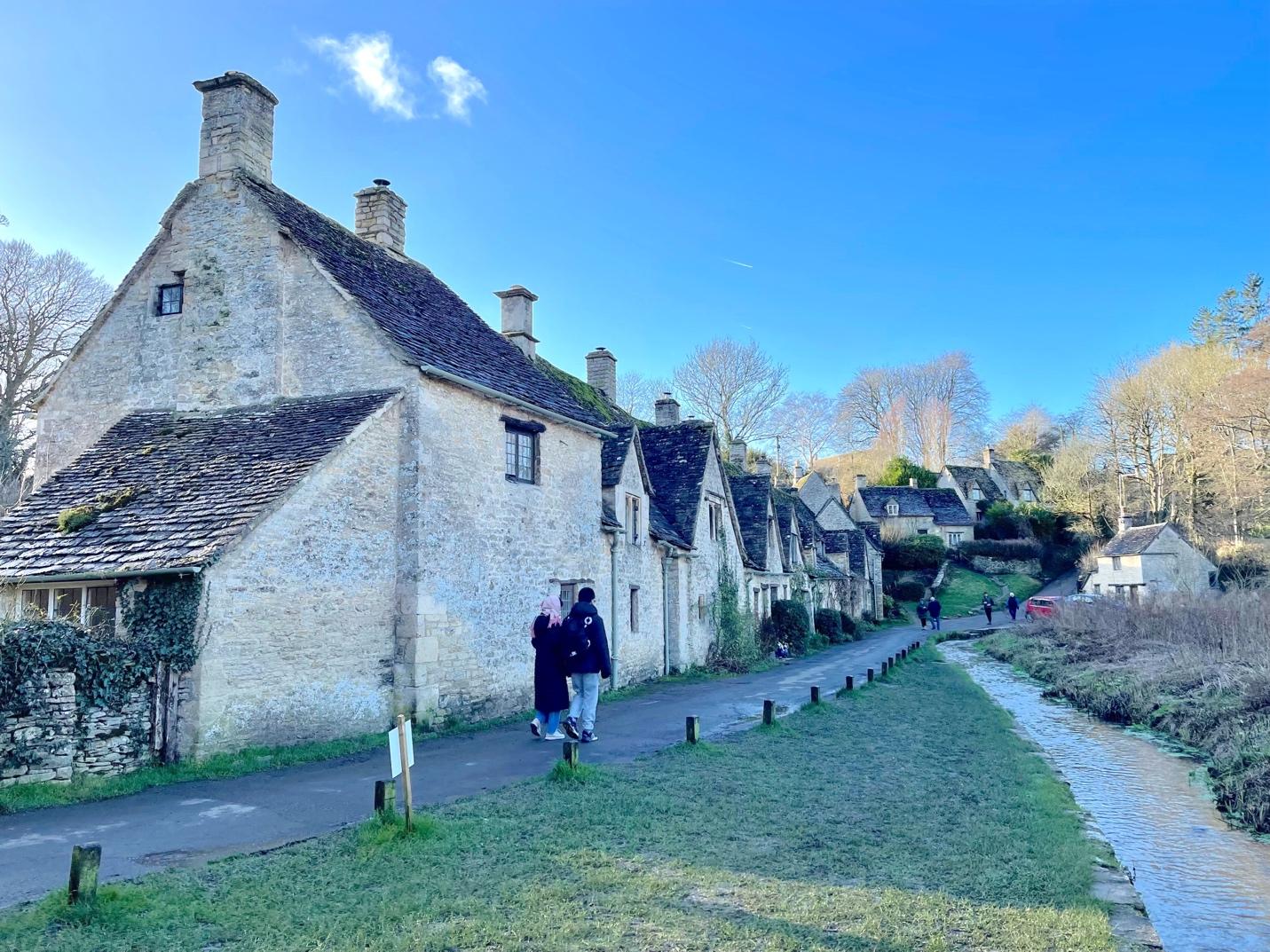 kham pha cotswolds 1