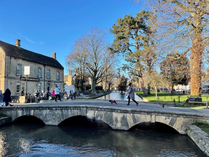 kham pha cotswolds 1