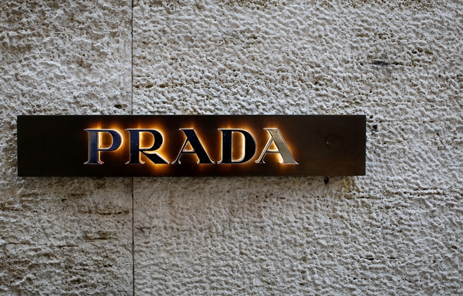 prada ngung hoat dong tai nga 2