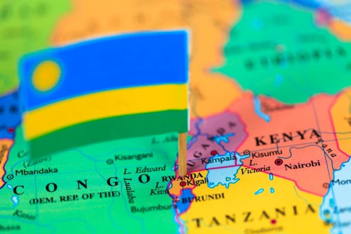 Rwanda nguoi xin ti nan 3