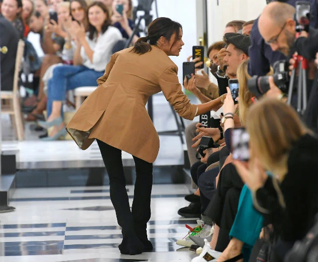 su nghiep thoi trang lui tan cua victoria beckham 1