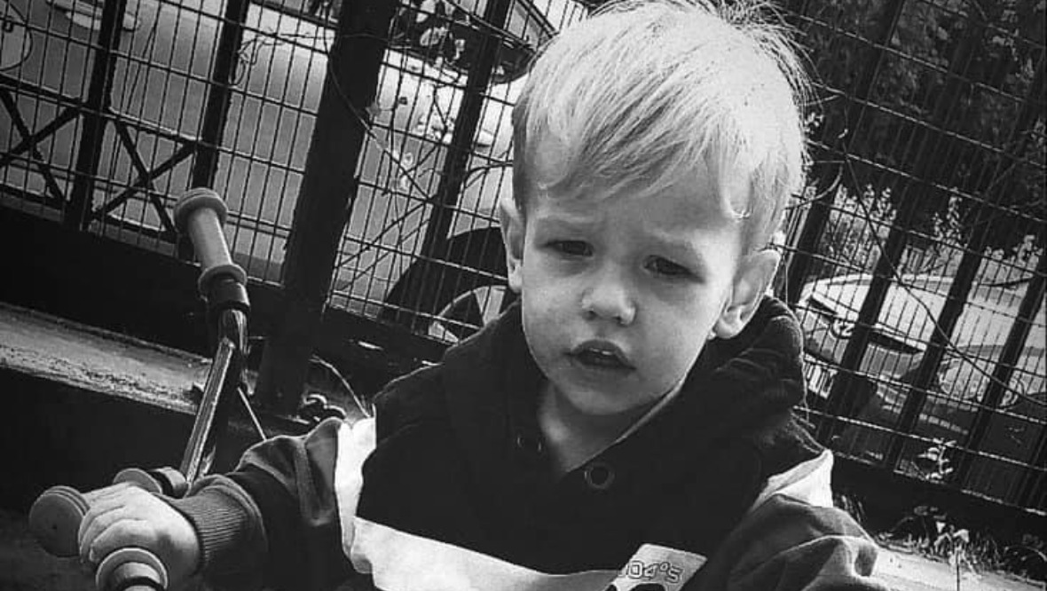 8lucas