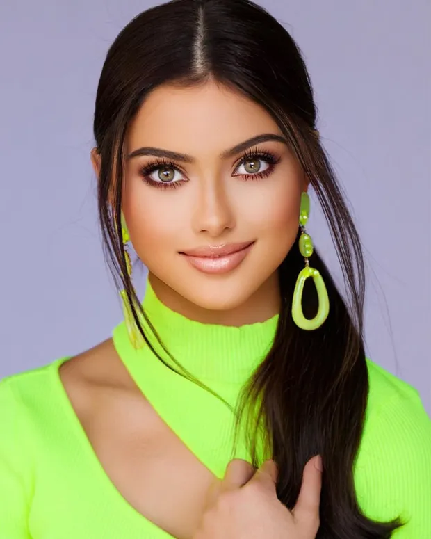 Kailia Posey qua doi o tuoi 16 1