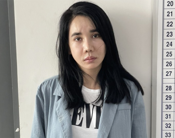 hoa hau la ky anh trom dong ho rolex 1