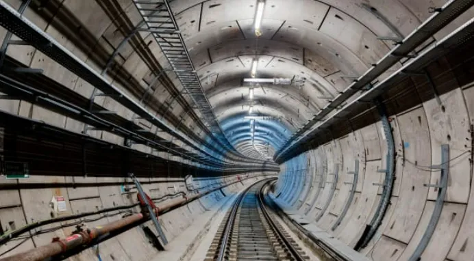 tau dien ngam crossrail 2