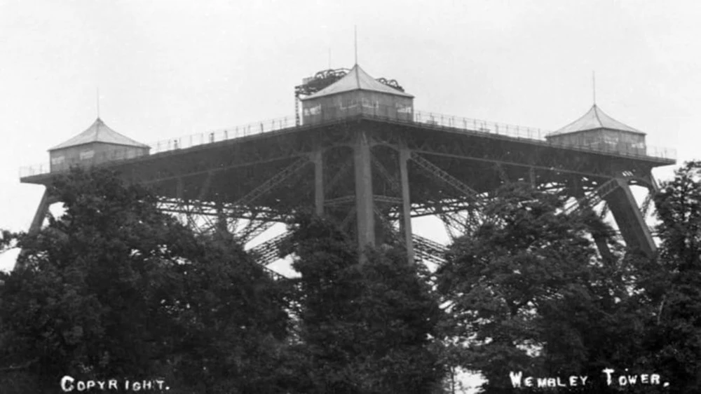thap eiffel cua london 1